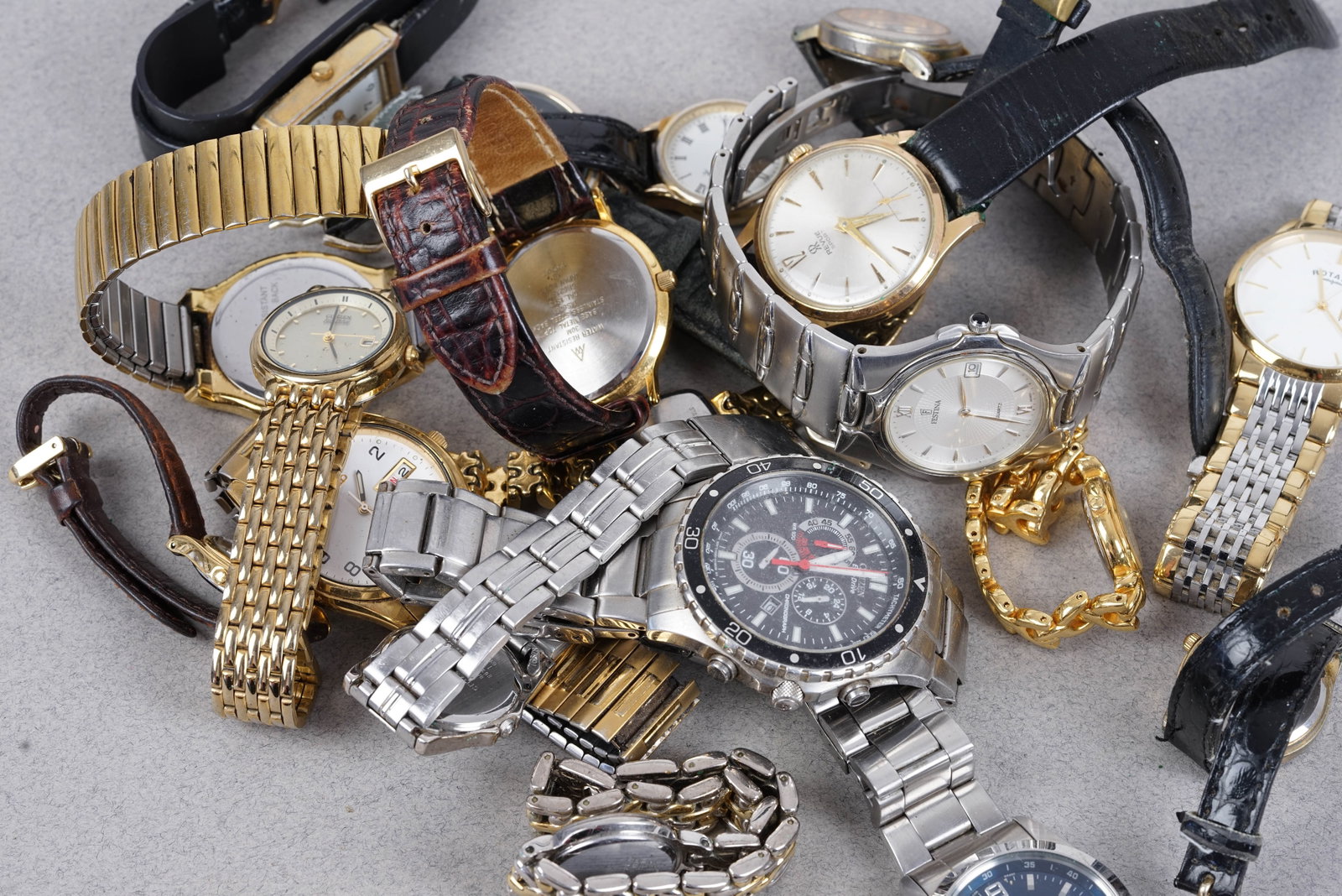 19 WATCHES INLC. SEIKO CITIZEN ROTARY ACCURIST - 2