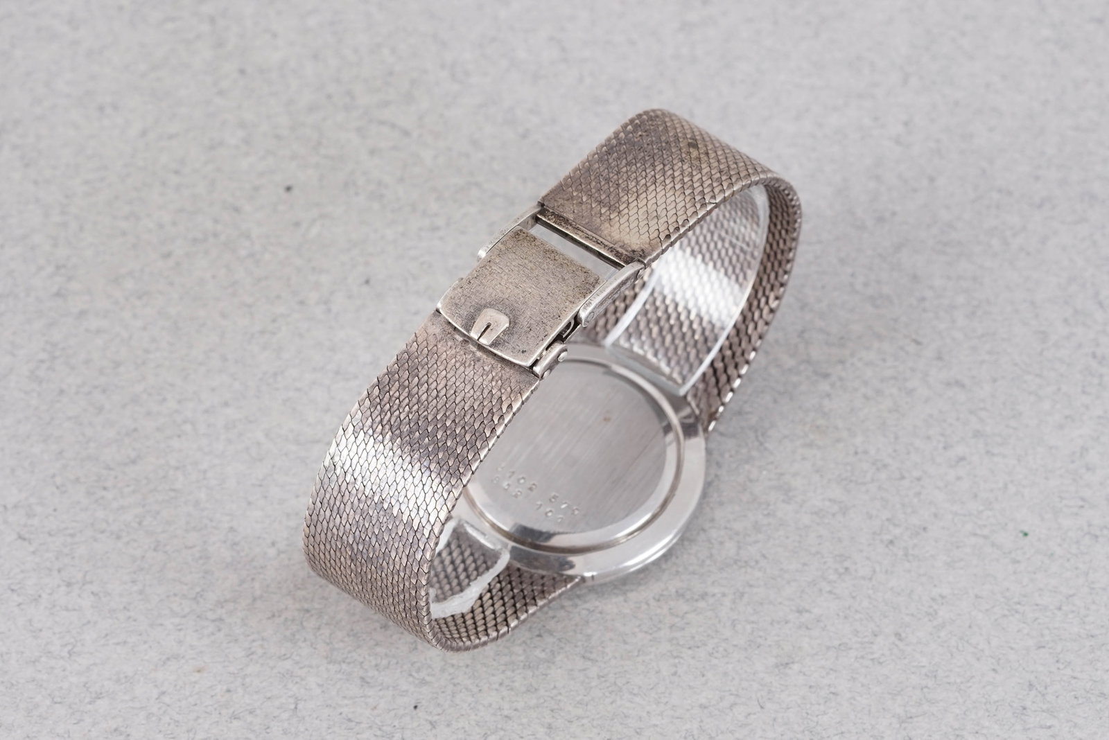 UNIVERSAL GENEVE WRISTWATCH - 3