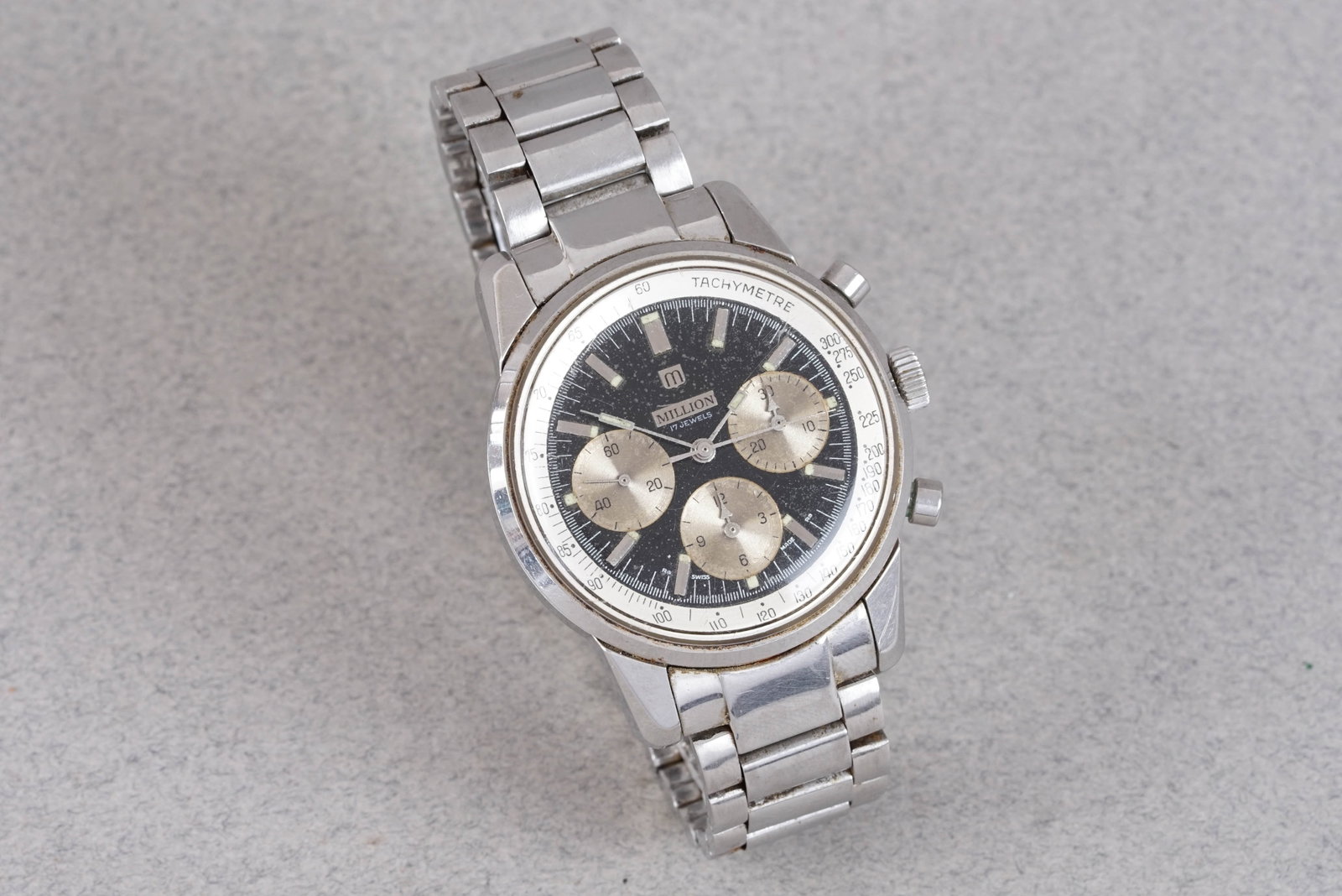 MILLION VINTAGE CHRONOGRAPH VALJOUX 72 - 2