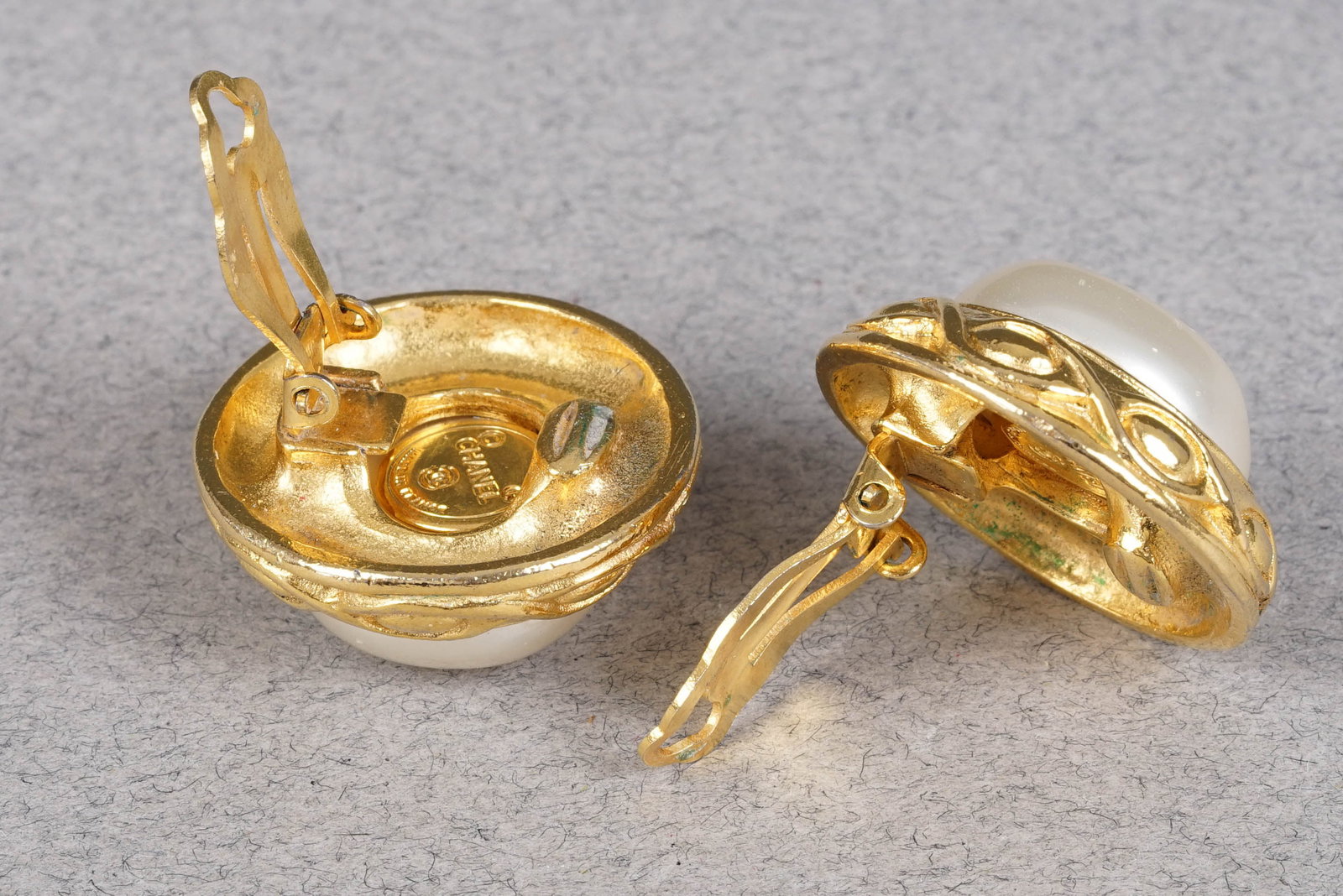 CHANEL EARRINGS - 4