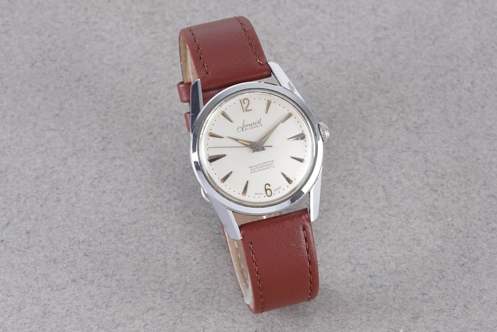 ACCURIST SHOCKMASTER WRISTWATCH - 2