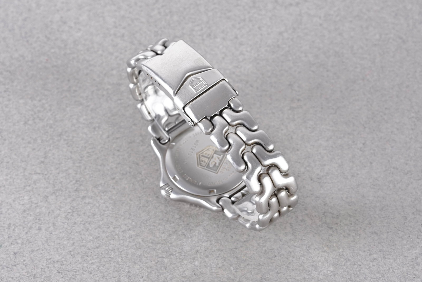 TAG HEUER PROFESSIONAL 200 METERS DATE REF. WG1213-K0 - 4