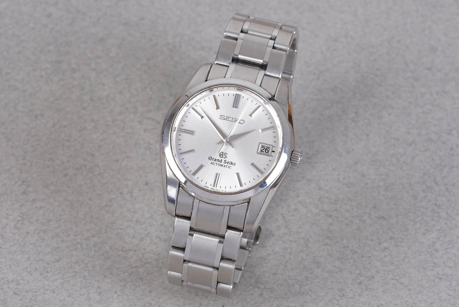 GRAND SEIKO AUTOMATIC DATE W/ BOX & GUARANTEE REF. SBGR001 (1 of 4)