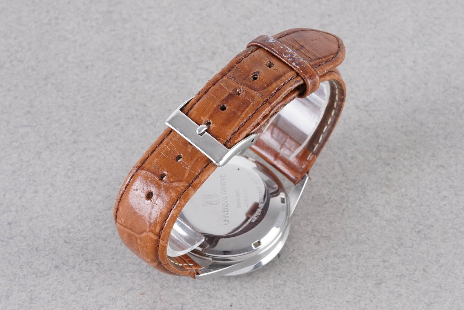 UNIVERSAL GENEVE COMPAX CHRONOGRAPH REF. 884.485 - 3