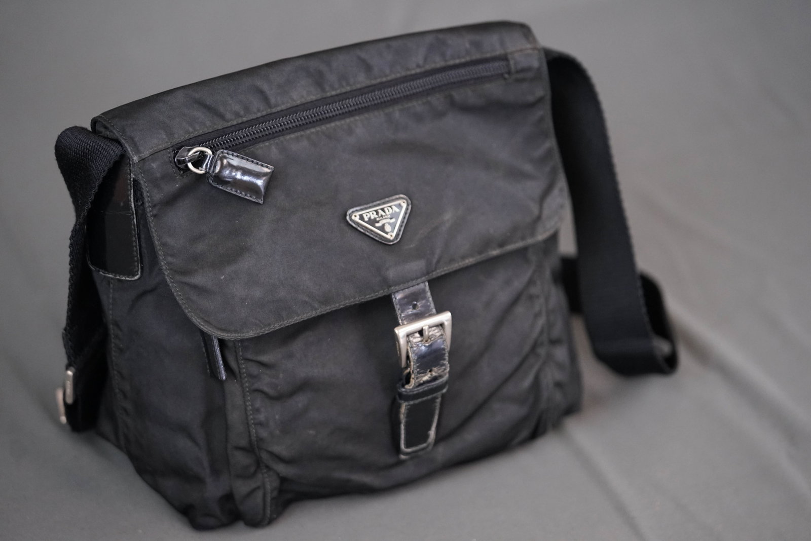 PRADA TESUTO SHOULDER BAG - 4