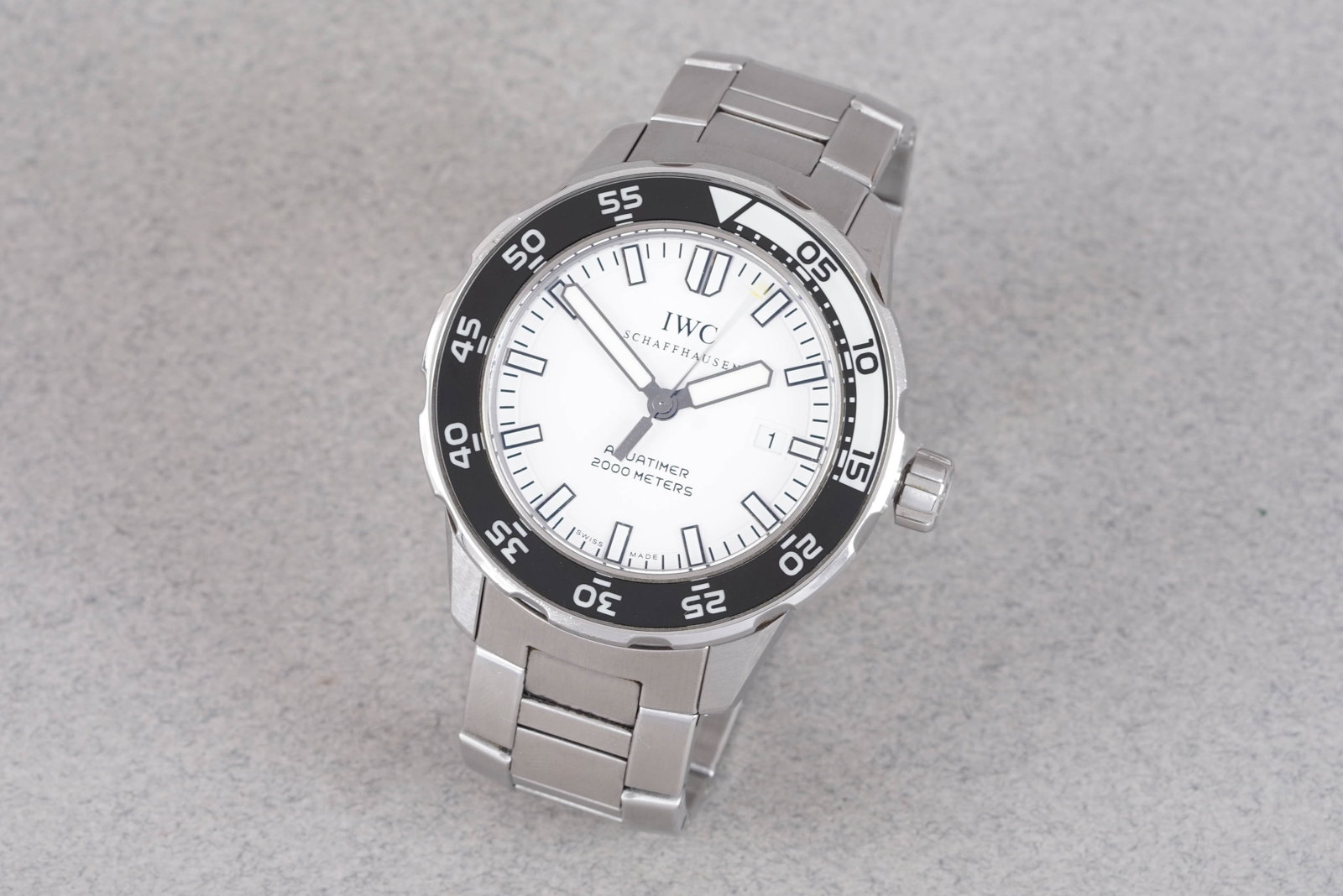 IWC SCHAFFHAUSEN AQUATIMER 2000 METERS WRISTWATCH (1 of 4)
