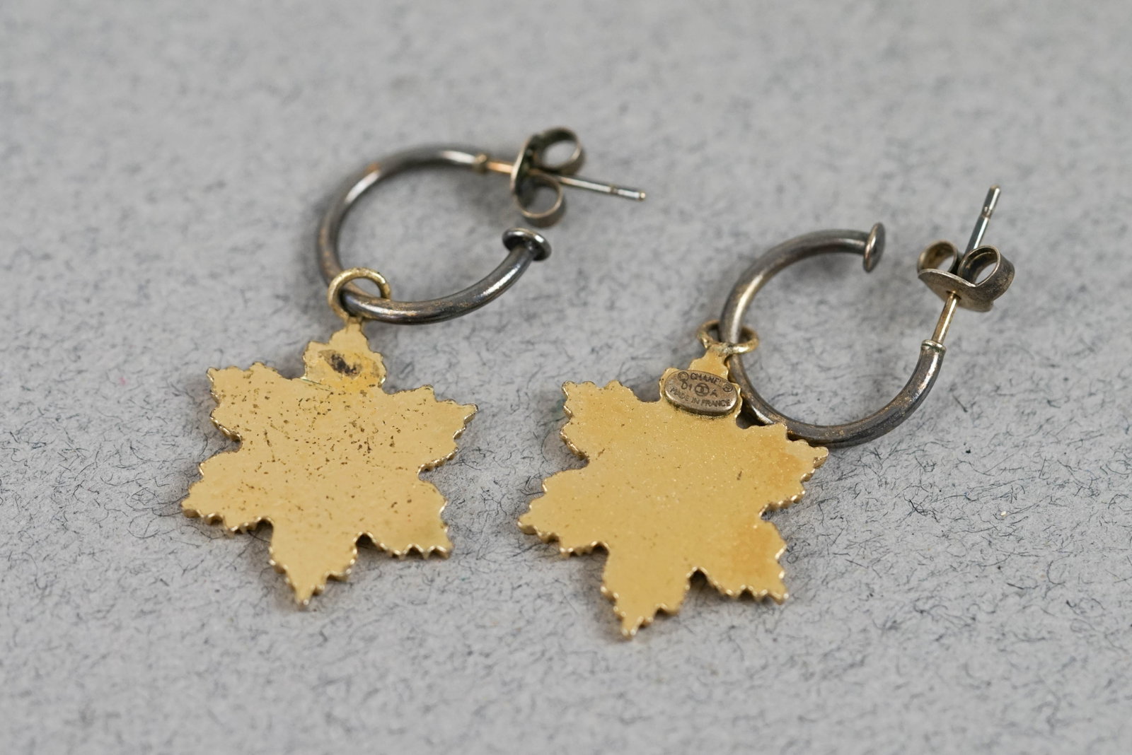 CHANEL SNOWFLAKE DROP EARRINGS - 2