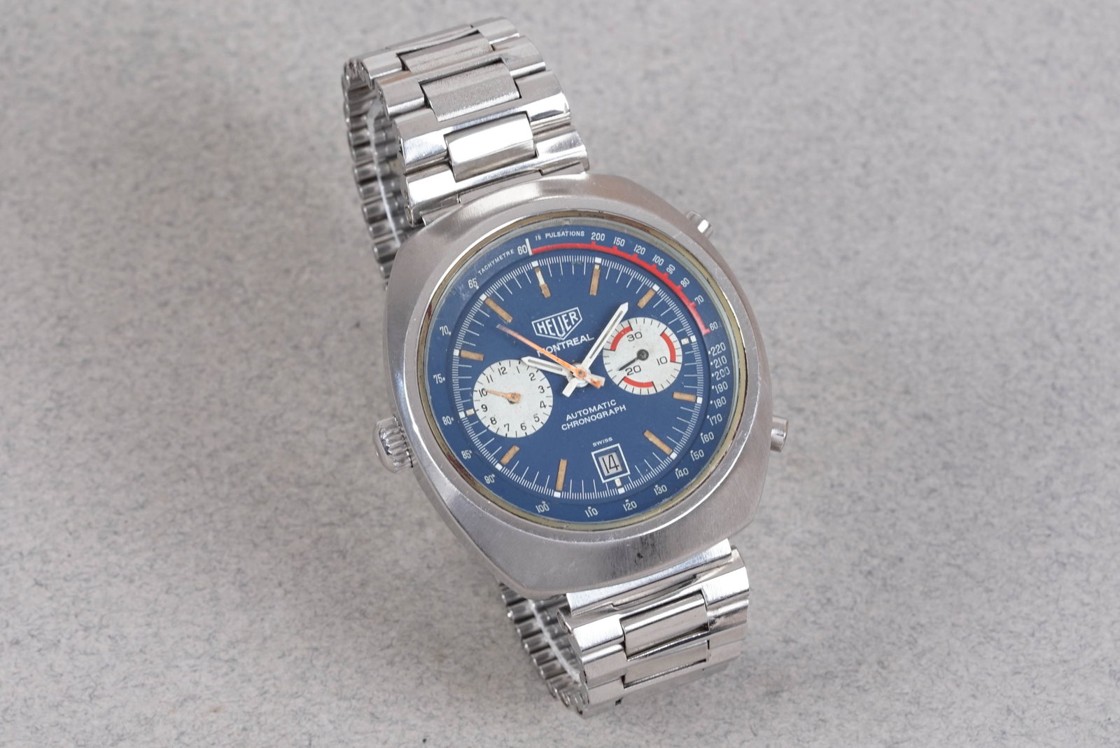 HEUER MONTREAL AUTOMATIC CHRONOGRAPH REF. 110.503 - 2