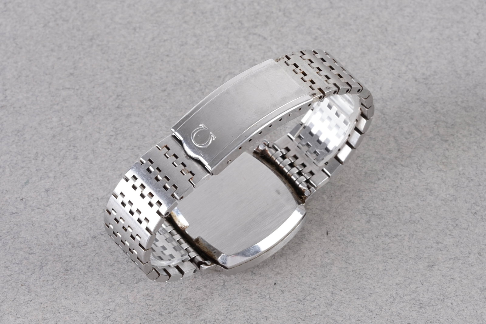 OMEGA AUTOMATIC GENEVE DATE WRISTWATCH - 3