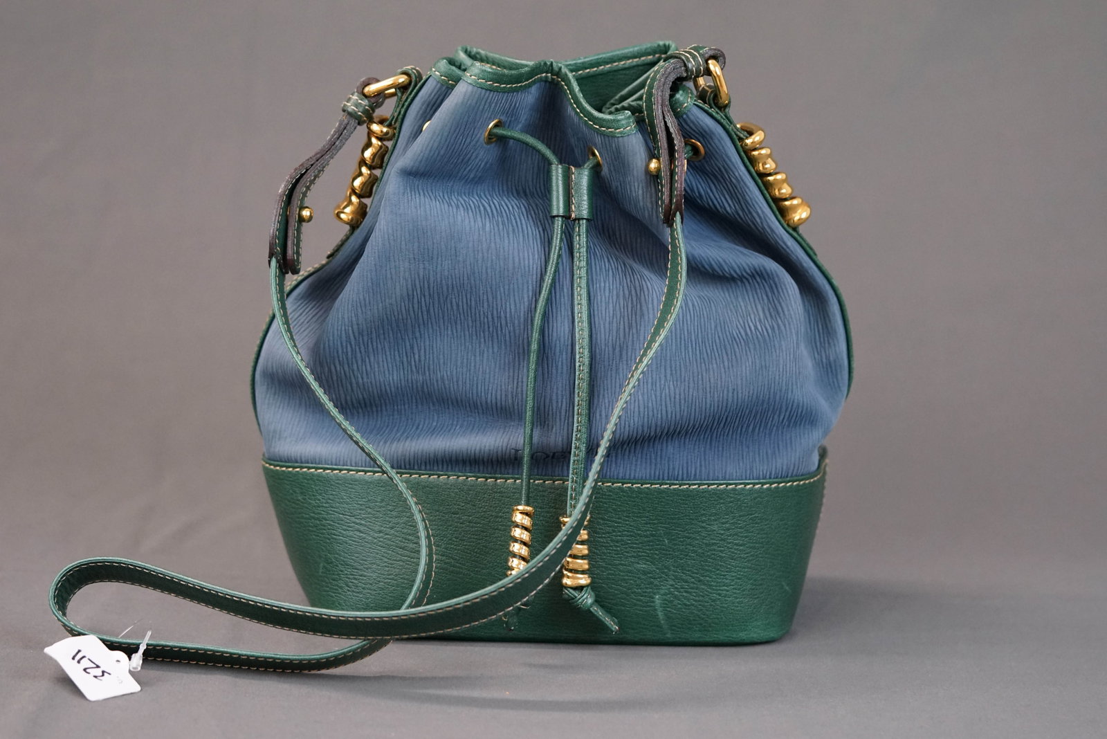 LOEWE VELASQUEZ LEATHER TWO TONE SHOULDER BAG: LOEWE VELASQUEZ LEATHER TWO TONE SHOULDER BAG, width cm, height cm, depth cm. If you have any questions regarding this lot please contact us. For further information on our auction, please refer to