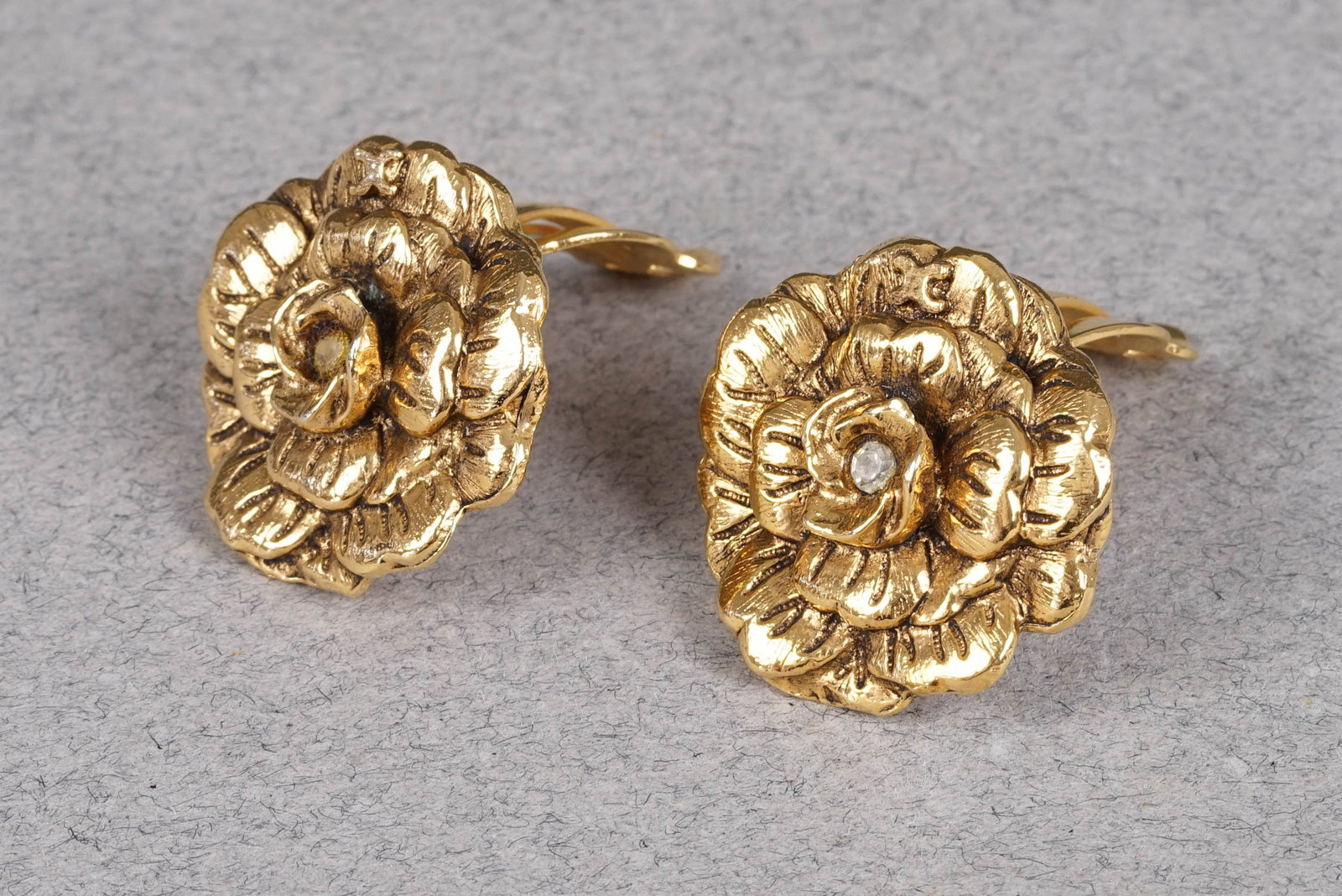 CHANEL EARRINGS - 3