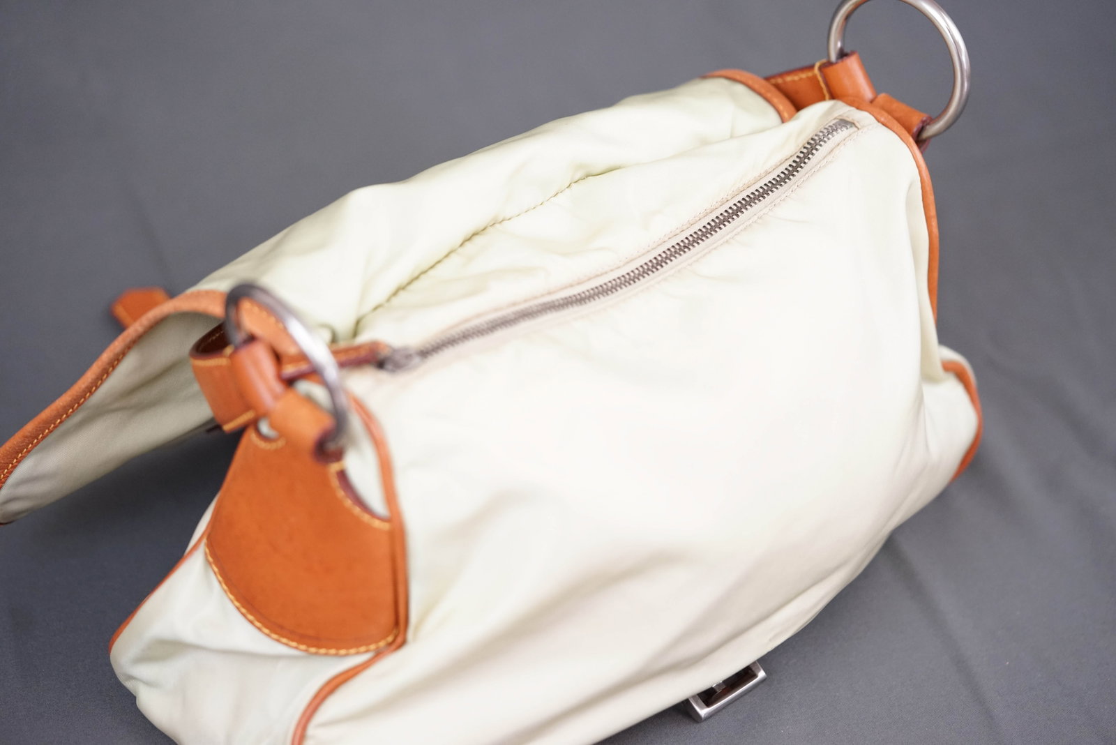 PRADA TWO TONE SHOULDER BAG - 3