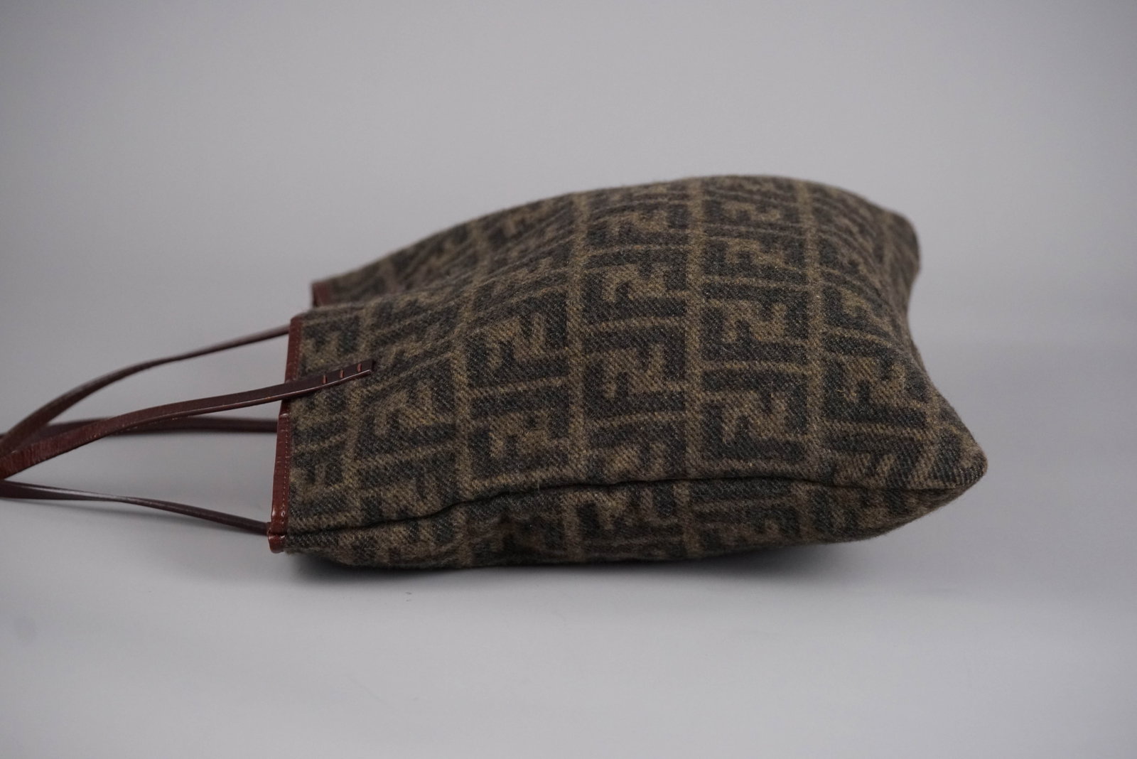 FENDI WOOL FF LOGO TOTE BAG - 10