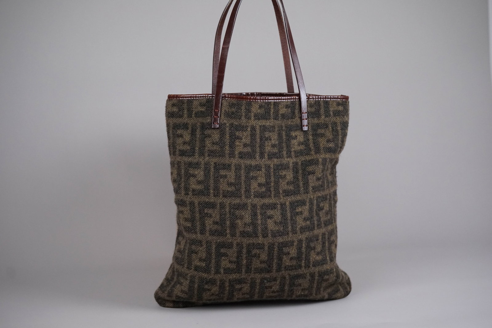 FENDI WOOL FF LOGO TOTE BAG - 2