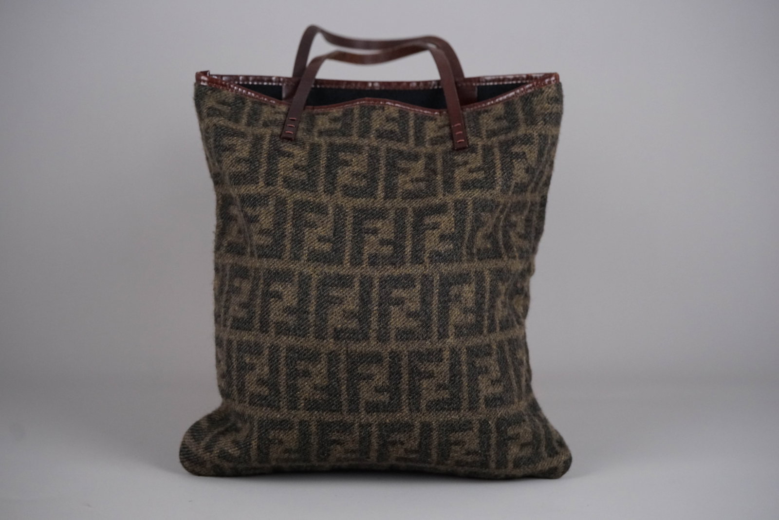 FENDI WOOL FF LOGO TOTE BAG - 7