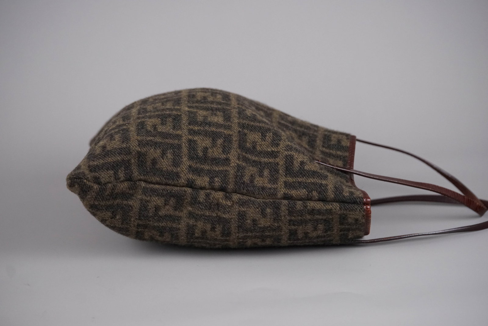 FENDI WOOL FF LOGO TOTE BAG - 8