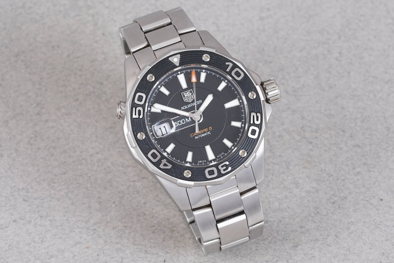 TAG HEUER AQUARACER CALIBRE 5 W/ GUARANTEE REF. WAJ2110 - 2