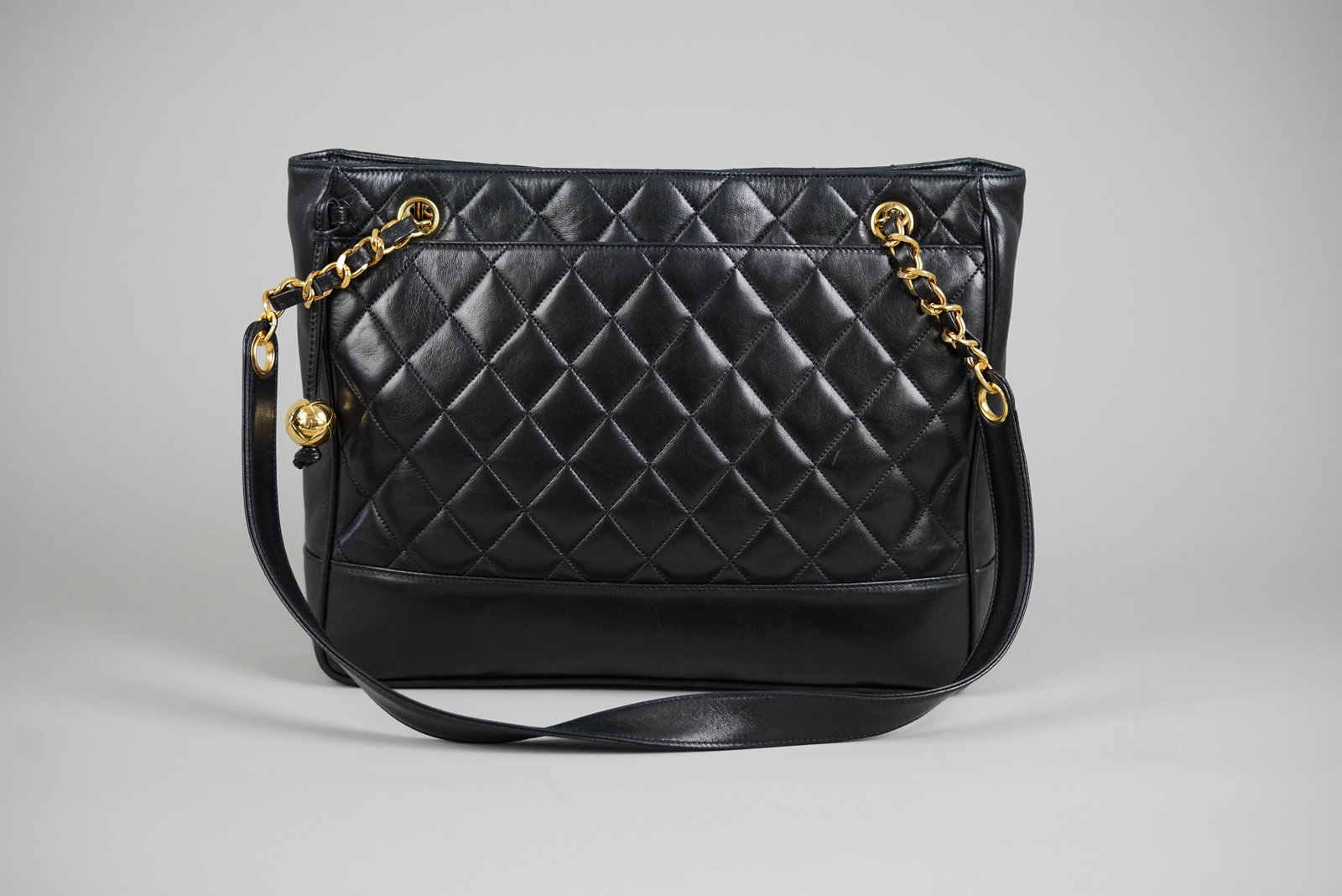 CHANEL MATELASSE CHAIN SHOULDER BAG LAMBSKIN BLACK CONDITION RANK: B - 2