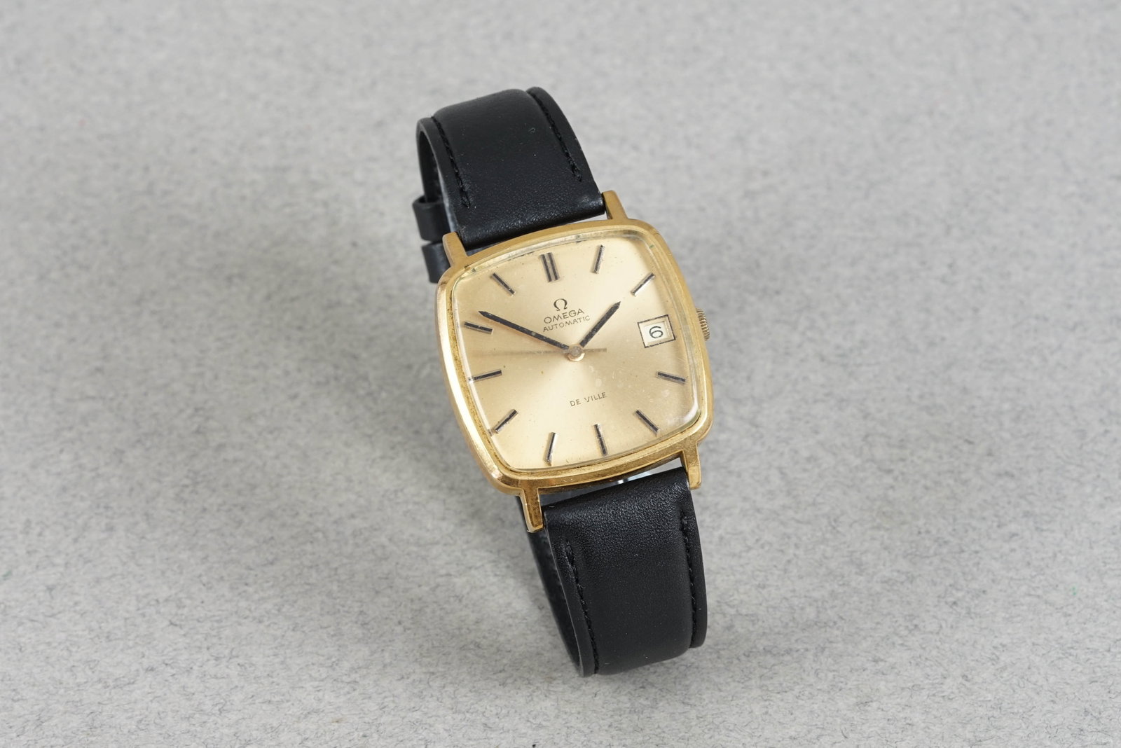 OMEGA DE VILLE AUTOMATIC DATE WRISTWATCH - 2