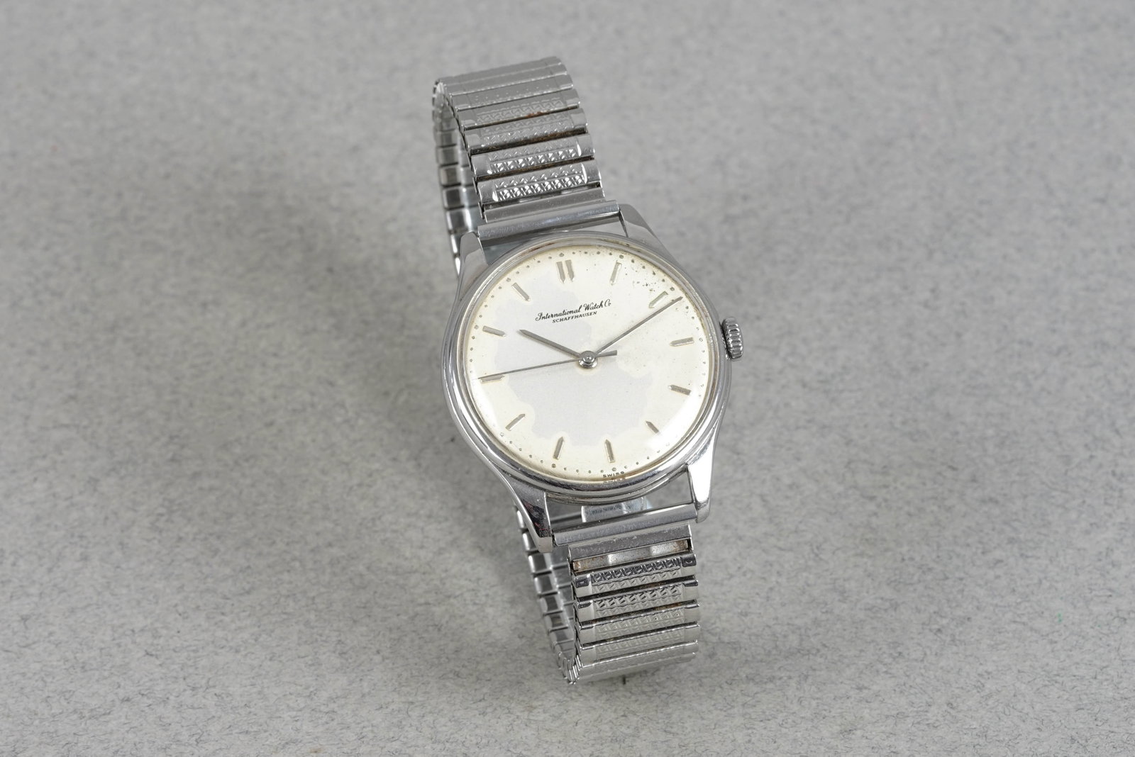 IWC SCHAFFHAUSEN CALATRAVA WRISTWATCH - 2