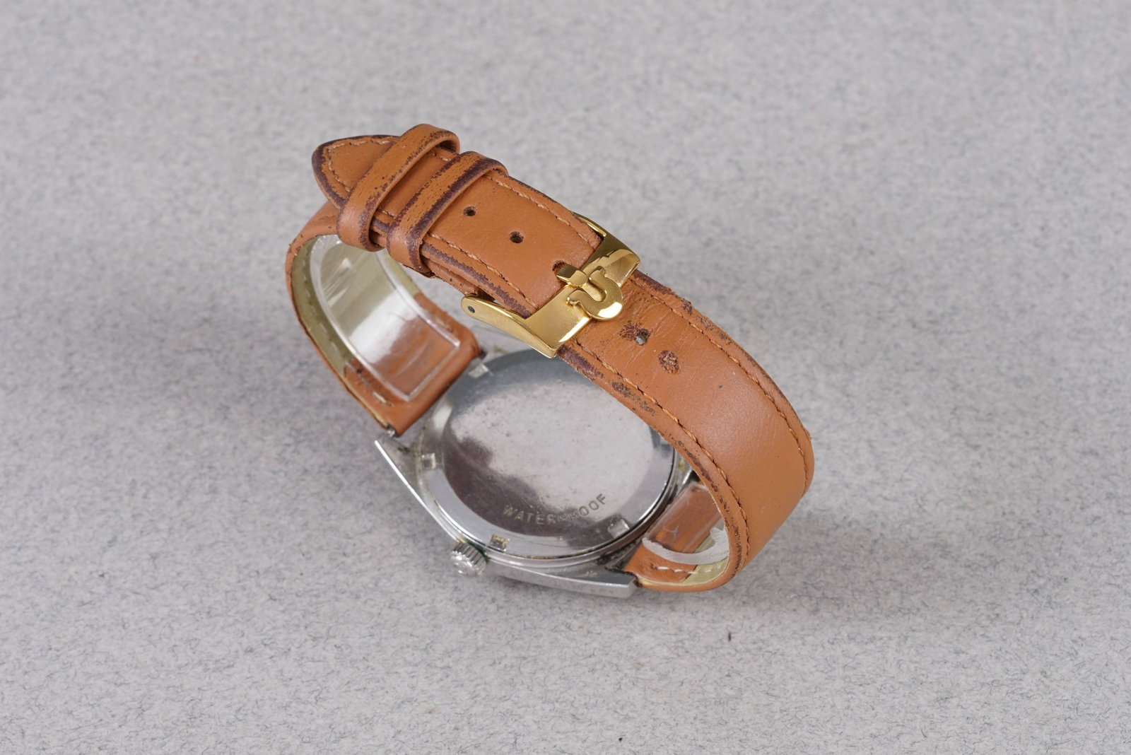OMEGA GENEVE WRISTWATCH REF. 135.041 - 4