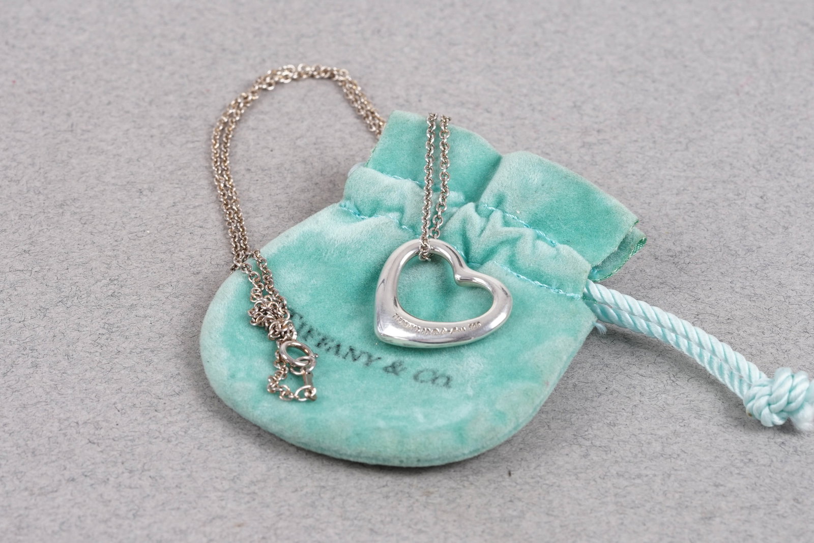 TIFFANY & CO ELSA PERETTI HEART NECKLACE 925 STERLING SILVER W/ POUCH - 2