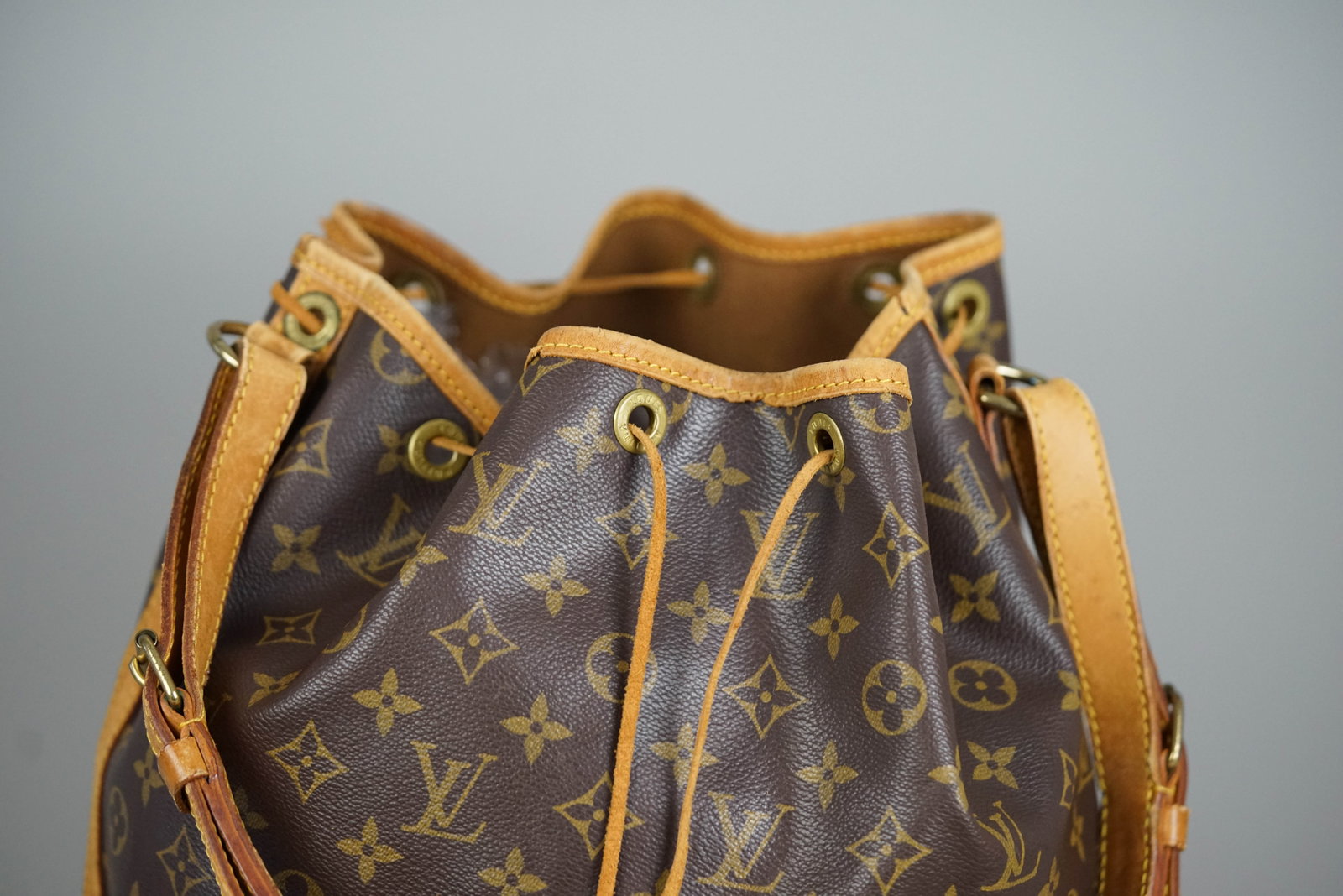 LOUIS VUITTON MONOGRAM NOE SHOULDER BAG M42224 AR0933 - 4