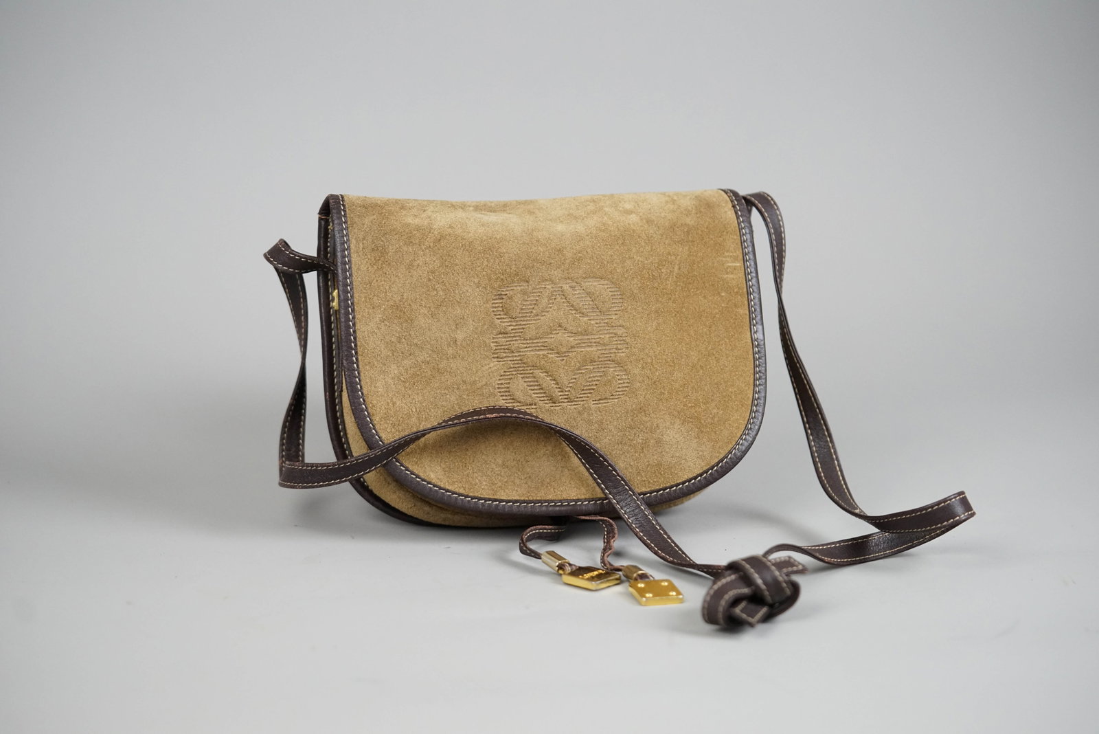 LOEWE ANAGRAM SHOULDER BAG SUEDE BROWN - 2