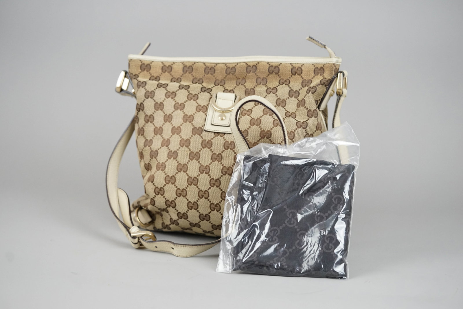 GUCCI GG CANVAS ABBY SHOULDER BAG CANVAS 204991 BROWN - 3