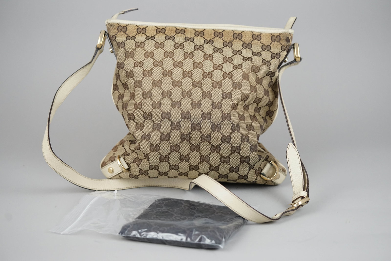GUCCI GG CANVAS ABBY SHOULDER BAG CANVAS 204991 BROWN - 4