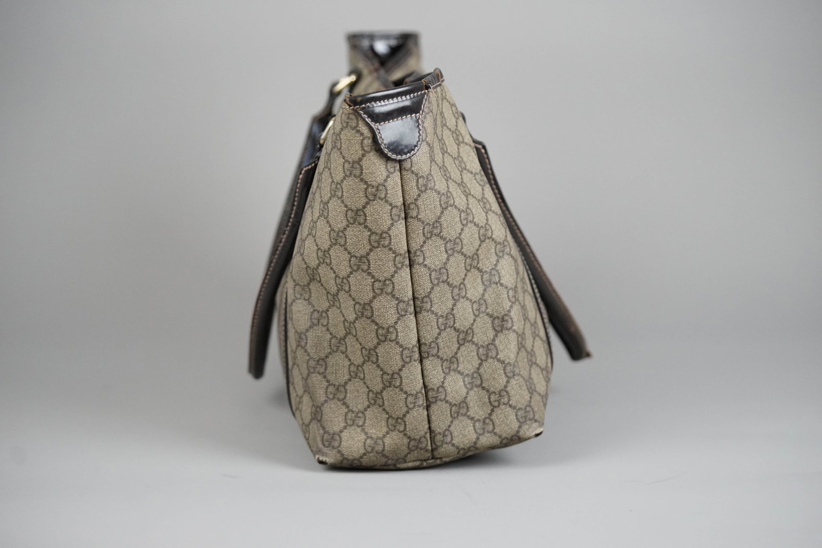 GUCCI GG SUPREME TOTE BAG PVC 524947 BROWN - 4