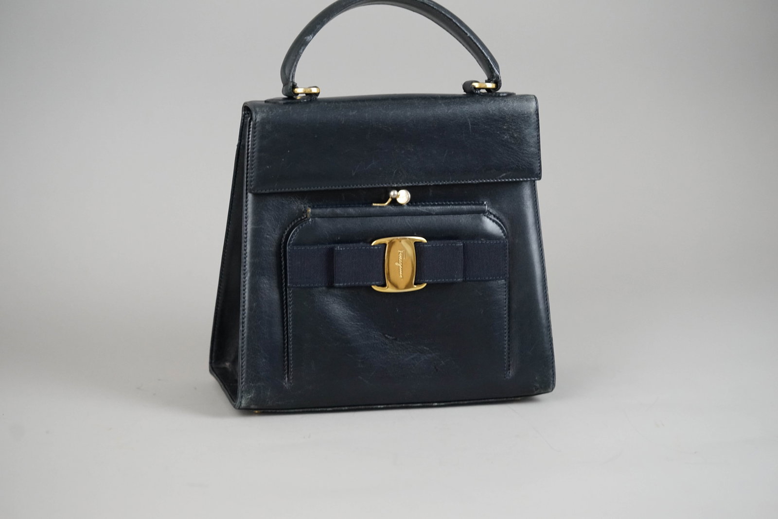 SALVATORE FERRAGAMO VARA HANDBAG LEATHER NAVY - 2