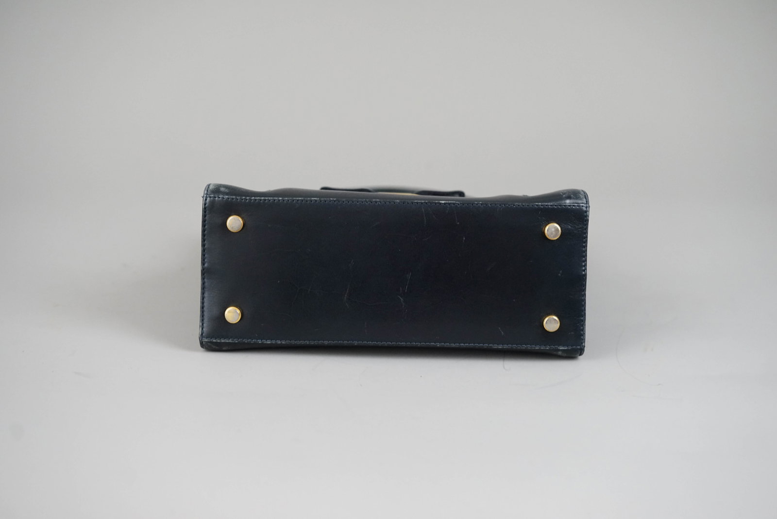 SALVATORE FERRAGAMO VARA HANDBAG LEATHER NAVY - 8
