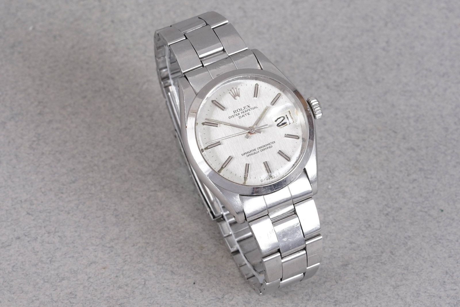 ROLEX OYSTER PERPETUAL DATE REF. 1500 CIRCA 1972 - 2