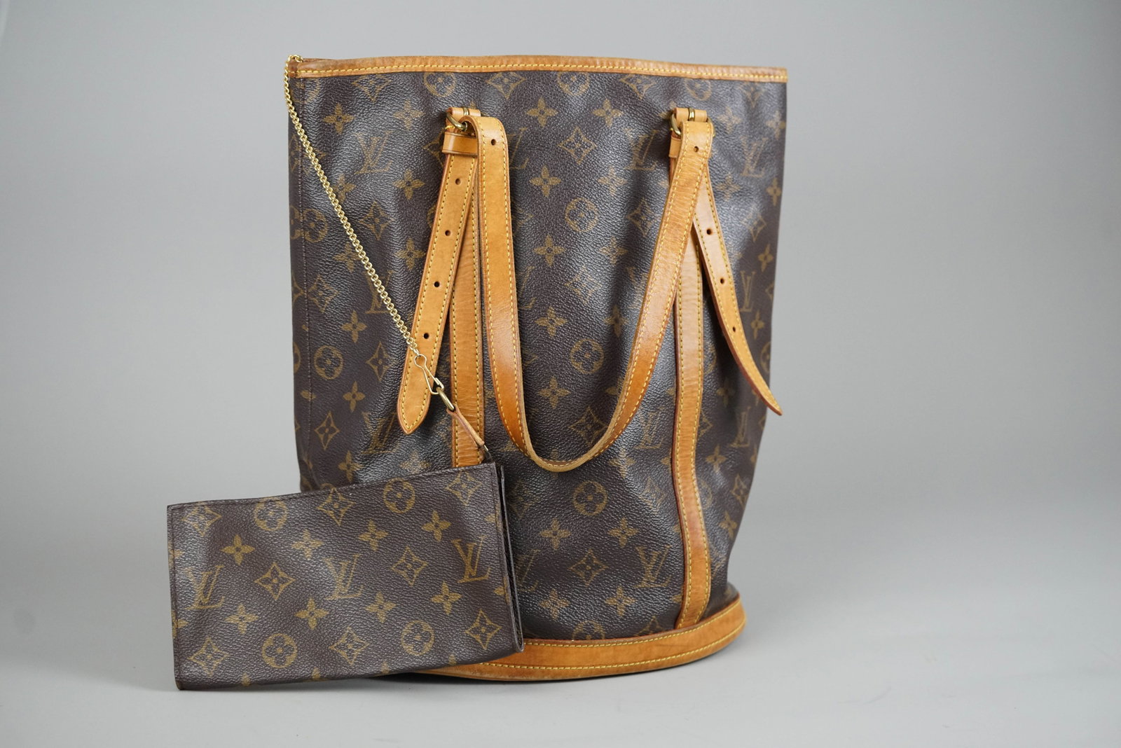LOUIS VUITTON MONOGRAM BUCKET GM TOTE BAG M42236 FL1020 POUCH - 2