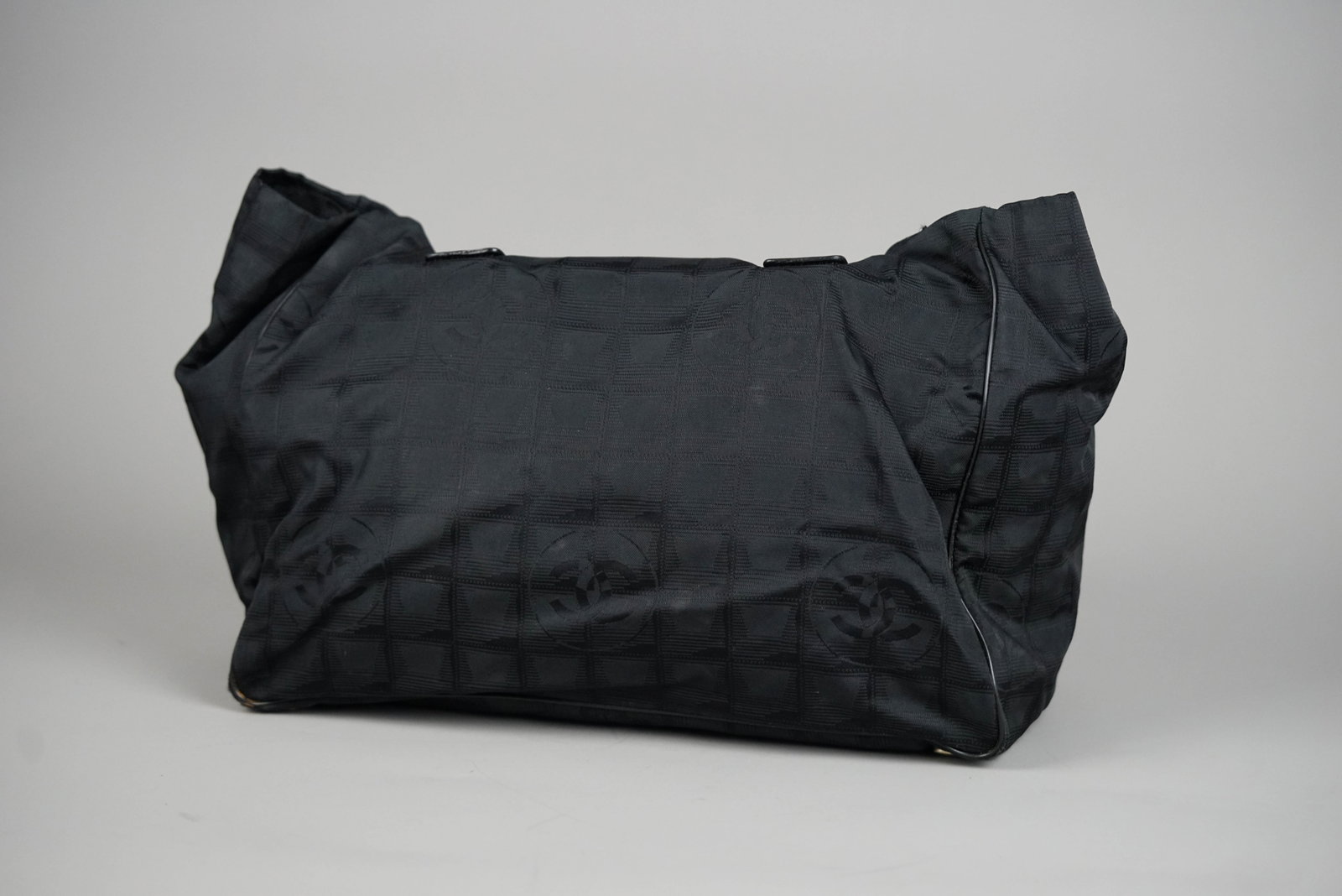 CHANEL NEW TRAVEL TOTE BAG NYLON 10417607 BLACK - 3