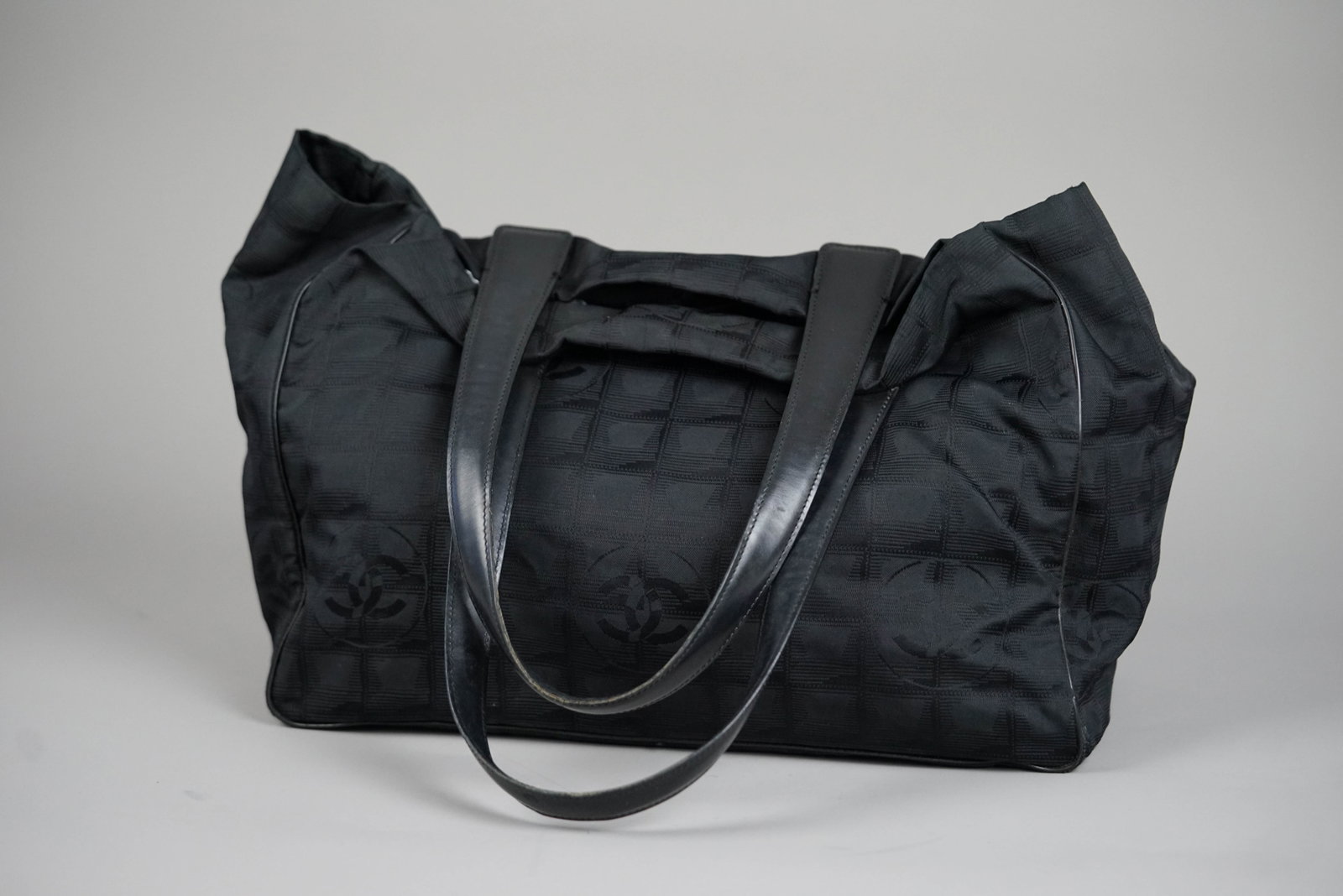 CHANEL NEW TRAVEL TOTE BAG NYLON 10417607 BLACK - 7