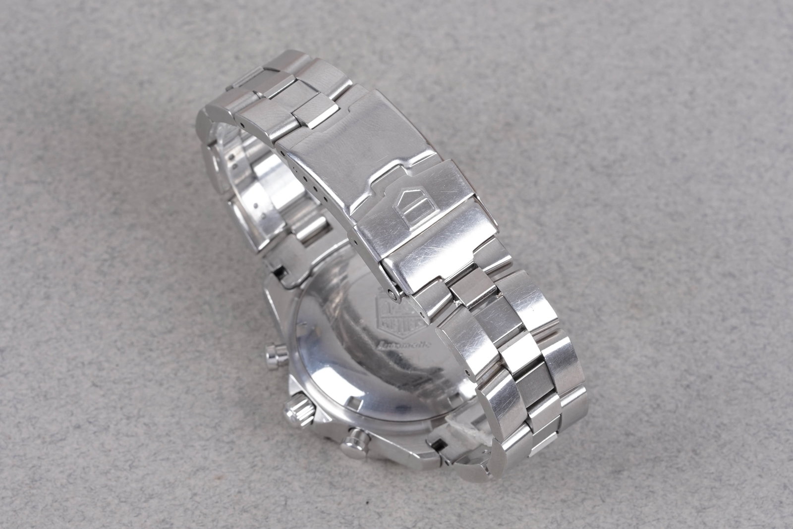TAG HEUER EXCLUSIVE AUTOMATIC CHRONOGRAPH W/ GUARANTEE REF. CN2111 - 4