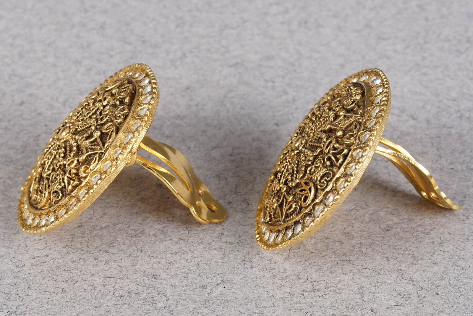 CHANEL EARRINGS - 3
