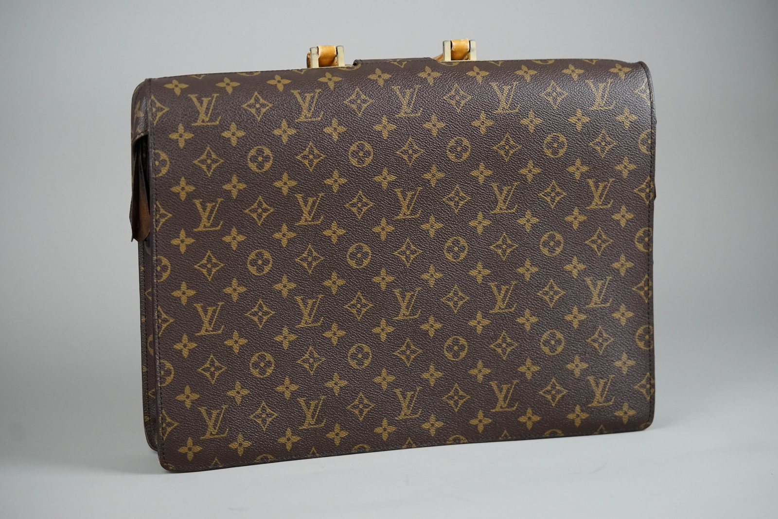 LOUIS VUITTON MONOGRAM SERVIETTE FERMOIRE BRIEFCASE M53305 CONDITION RANK: BC - 6