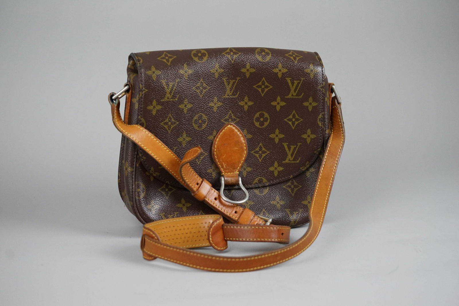 LOUIS VUITTON MONOGRAM SAINT-CLOUD GM SHOULDER BAG M51242 SERIAL UNKNOWN - 2