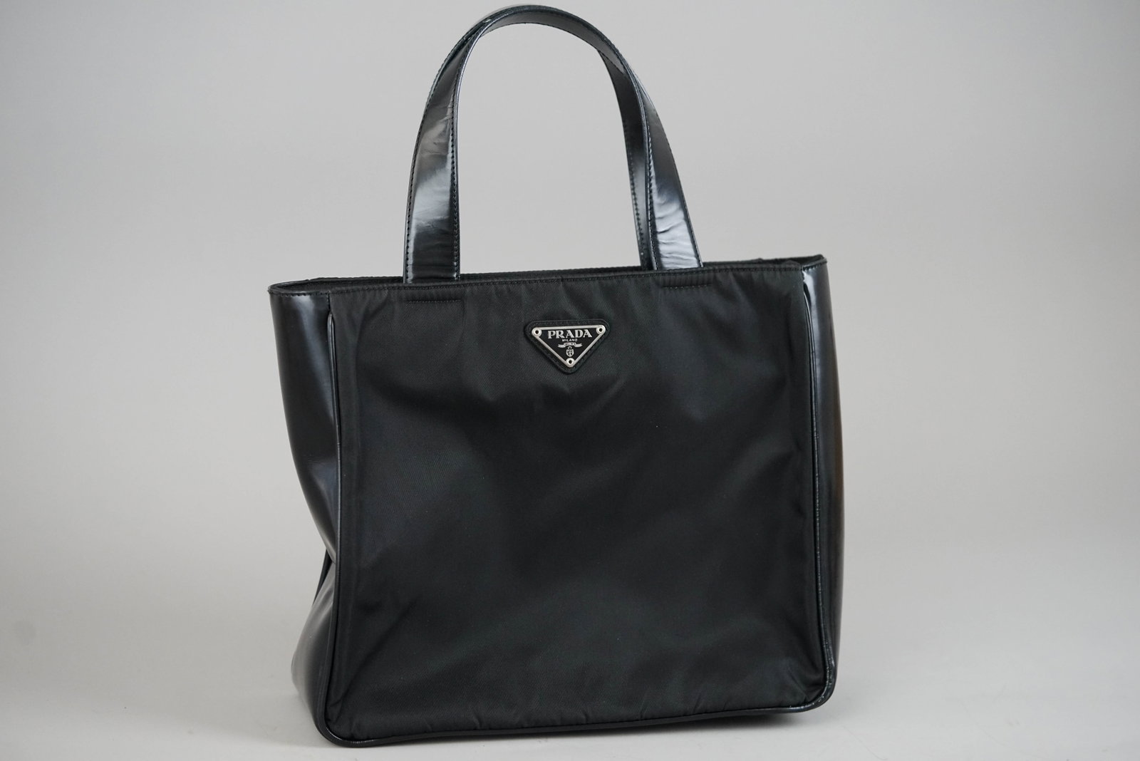 PRADA POCONO TOTE BAG NYLON BLACK - 2
