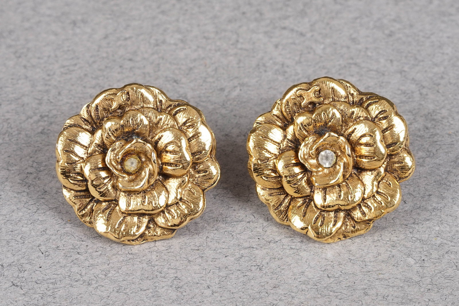 CHANEL EARRINGS - 4