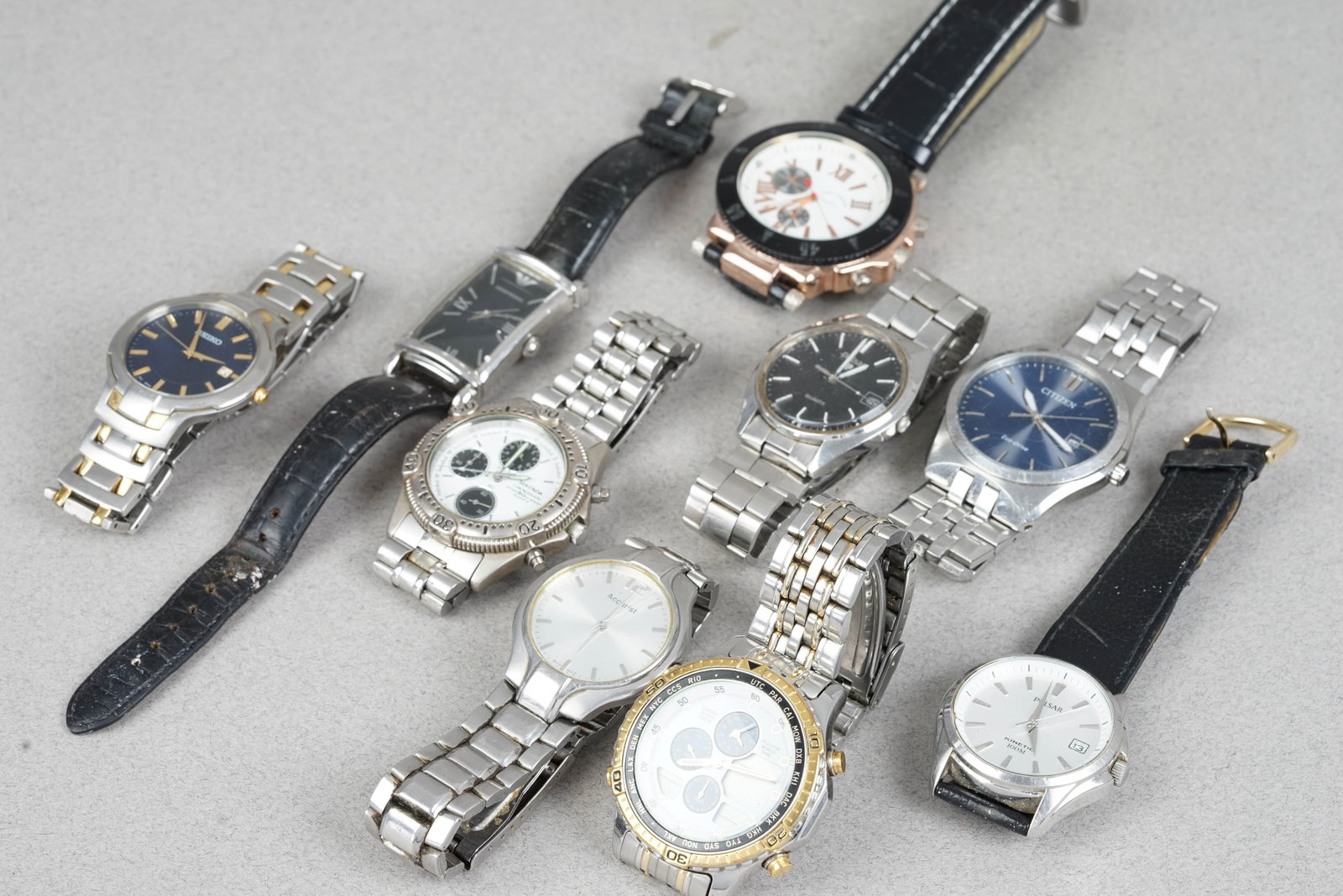 GROUP OF 9 WATCHES INCL. CITIZEN ARMANI SEIKO - 2