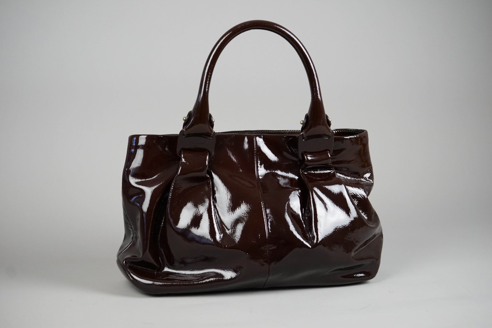 SALVATORE FERRAGAMO VARA HANDBAG ENAMEL BROWN - 2