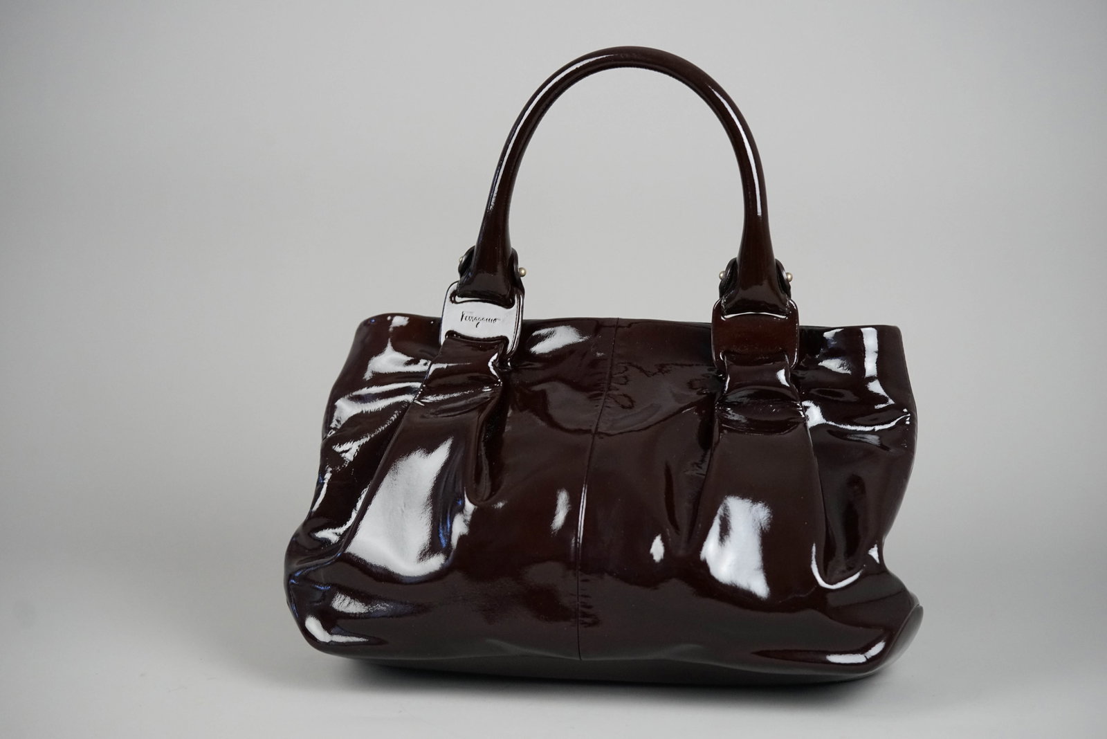 SALVATORE FERRAGAMO VARA HANDBAG ENAMEL BROWN - 8