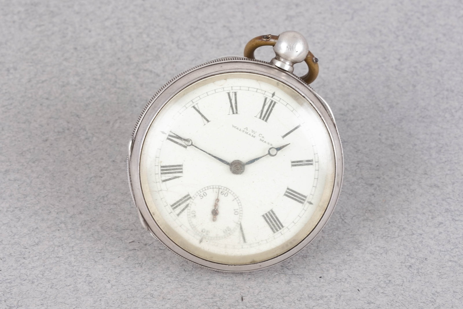 *TO BE SOLD WITHOUT RESERVE* AWW CO AMERICAN WALTHAM CO 925 STERLING SILVER POCKET WATCH: *TO BE SOLD WITHOUT RESERVE* AWW CO AMERICAN WALTHAM CO 925 STERLING SILVER POCKET WATCH, this watch is fitted with a circular white dial with, roman hour markers and Breguet style hands. The 50mm