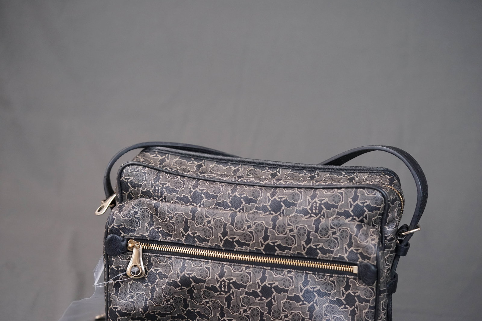 CELINE BLACK SHOULDER BAG - 4