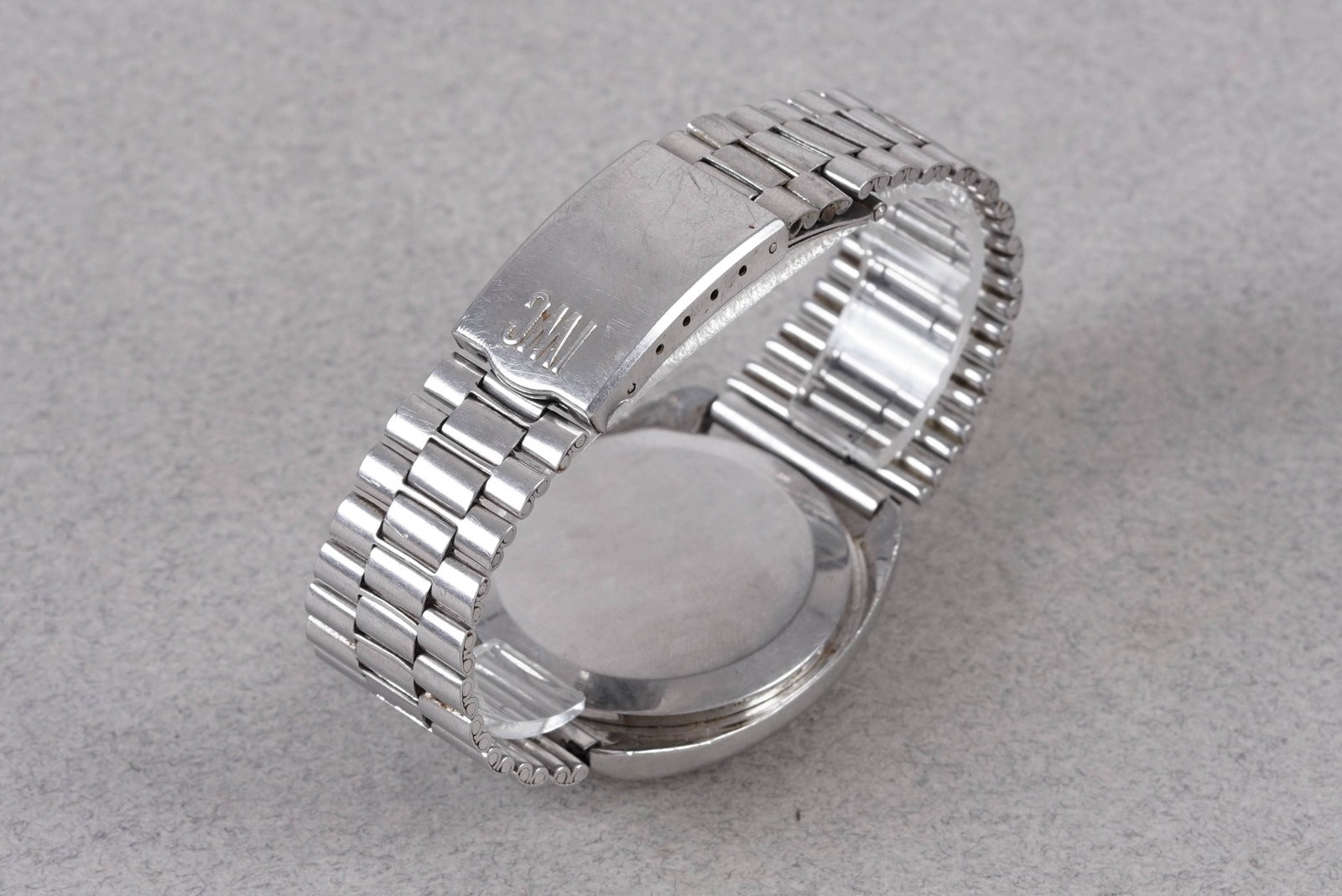 IWC SCHAFFHAUSEN ELECTRONIC DATE WRISTWATCH - 3