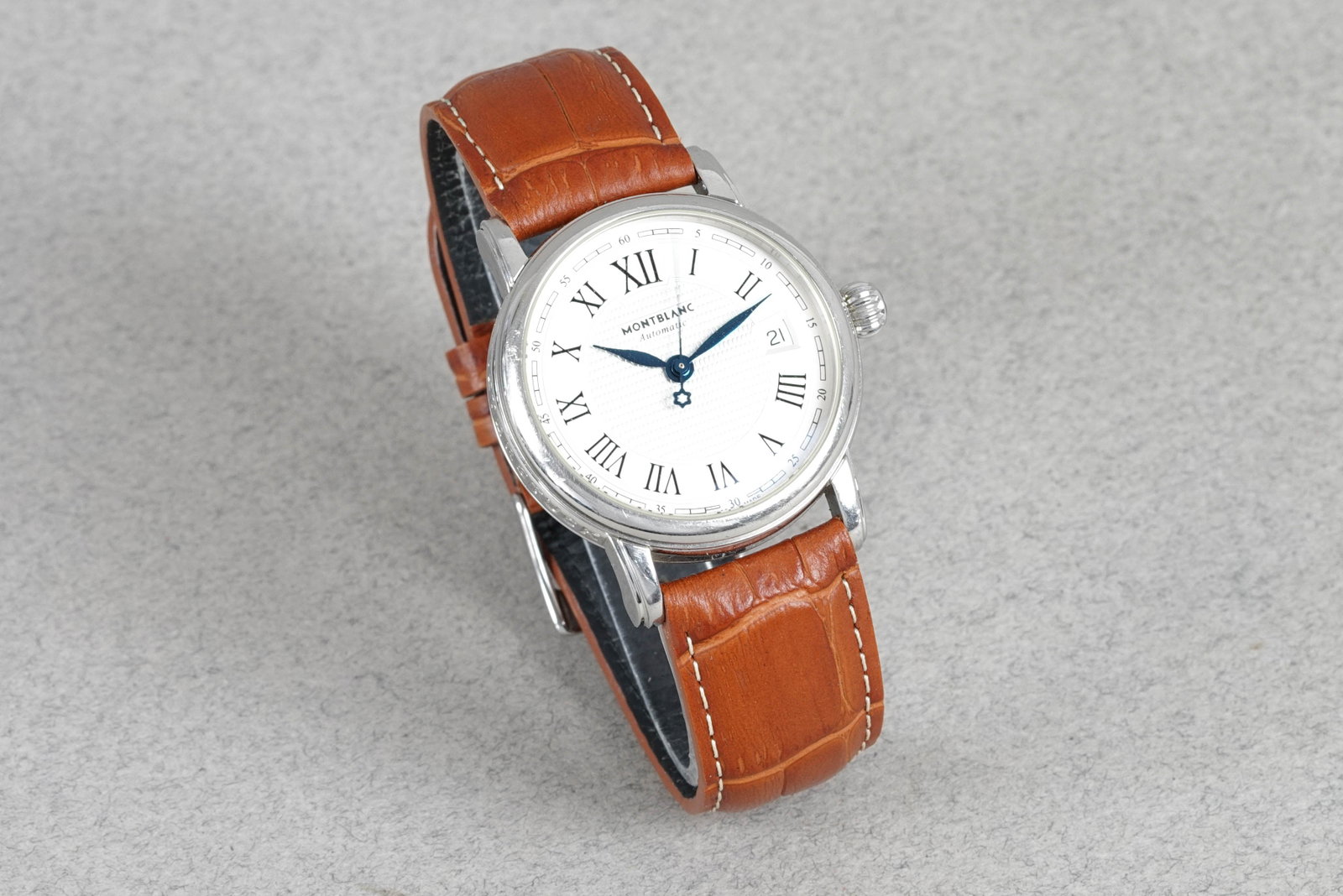 MONTBLANC STAR DATE AUTOMATIC DATE W/ BOX & GUARANTEE CARD REF. 107115 - 3